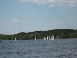 Neubäuer See mit Seglern Neubäuer See mit Seglern