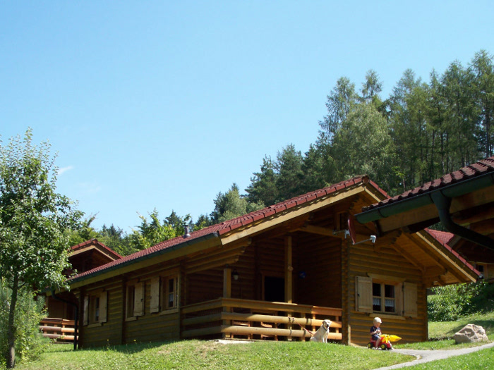 Haus 10. Mehr Bilder, dann auf Bild klicken. Haus 10. Mehr Bilder, dann auf Bild klicken.